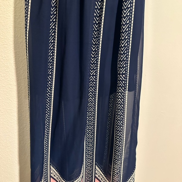 Maxi dress with adjustable straps - Picture 7 of 7